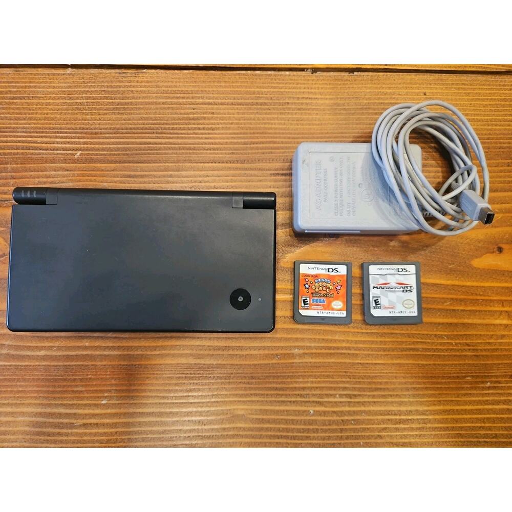 Nintendo DSi Handheld Game Console Black w/Loose Games - Works - Missing Stylus